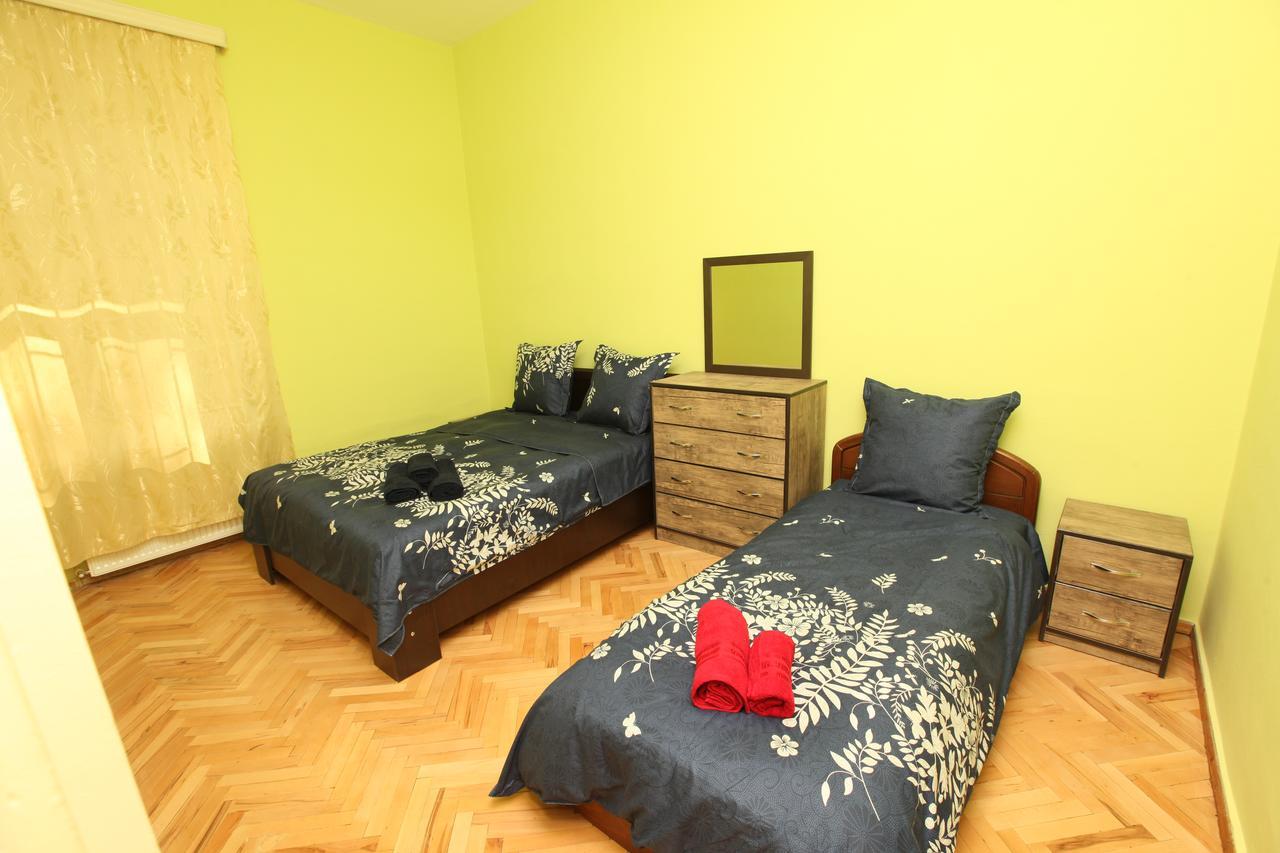 Apartment At Stalin House Tbilisi Eksteriør bilde
